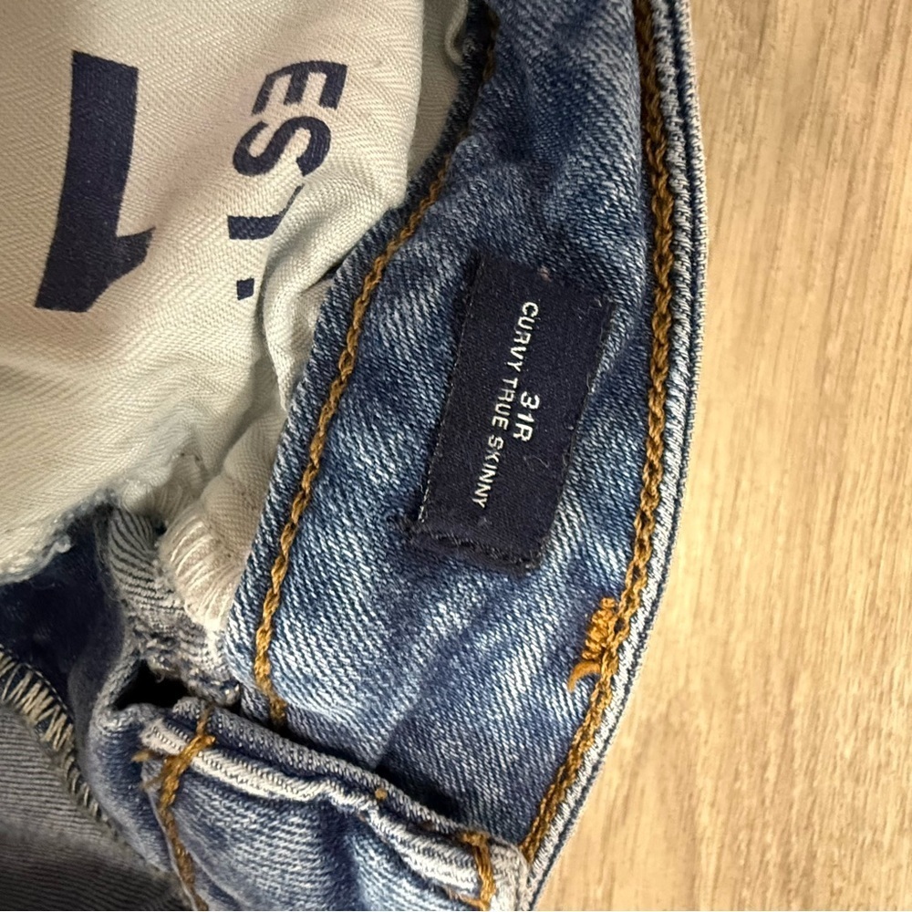 GAP Curvy True Skinny Jeans with Distressed Knee 31R - Picture 6 of 9